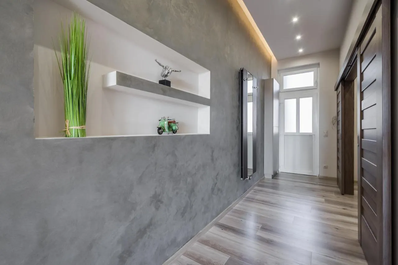 Bpr Splendid Rooftop Suite With A/C Budapest Hungary